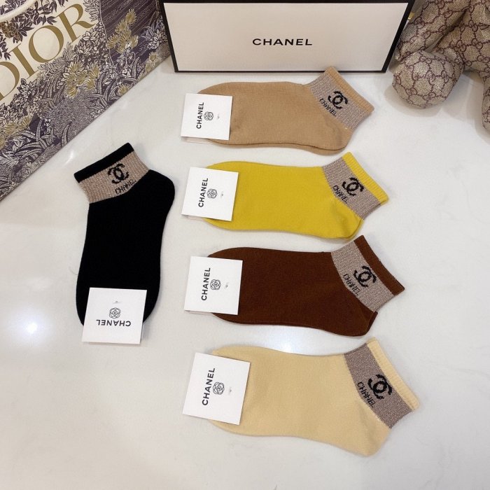 Chanel Socks 5 Pairs with Original Box Luxury Brand Breathable Chanel Sock