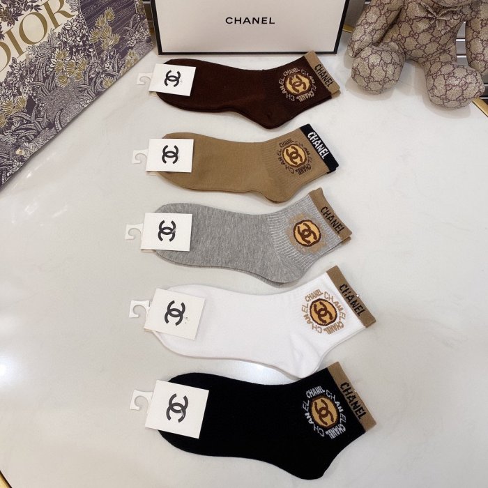 Chanel Socks 5 Pairs with Original Box Luxury Brand Breathable Chanel Sock