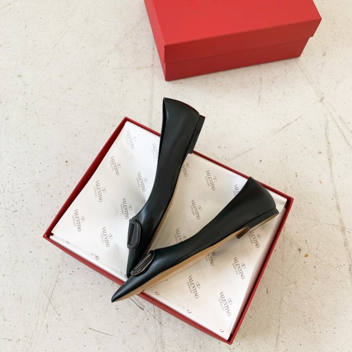 Valentino Women Shoes Mule Flip Flop Sandals VLOGO SIGNATURE CALFSKIN PUMP FLAT with Original Box Luxury Brand