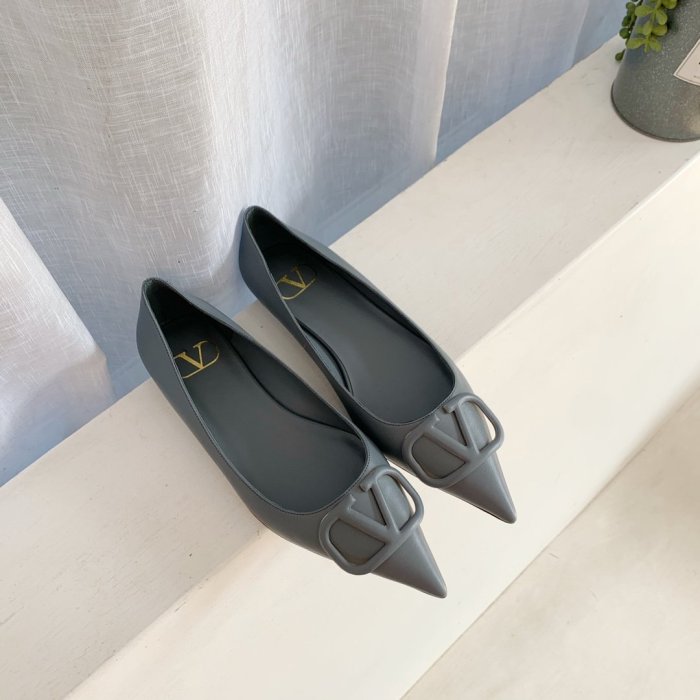 Valentino Women Shoes Mule Flip Flop Sandals VLOGO SIGNATURE CALFSKIN PUMP FLAT with Original Box Luxury Brand
