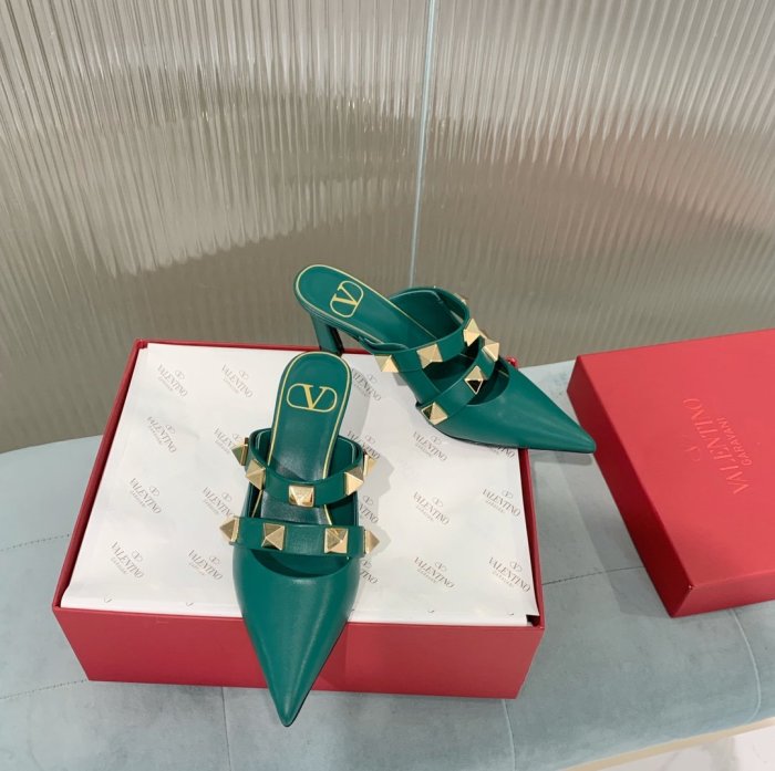 Valentino Women Shoes Mule Flip Flop Sandals ROMAN STUD MULE IN CALFSKIN 65 MM with Original Box