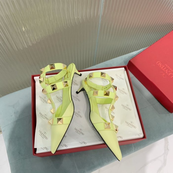 Valentino Women Shoes Mule Flip Flop Sandals ROMAN STUD CALFSKIN PUMP 40 MM with Original Box