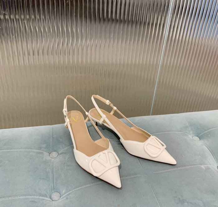 Valentino Women Shoes Mule Flip Flop Sandals VLOGO SIGNATURE CALFSKIN SLINGBACK PUMP 35MM with Original Box