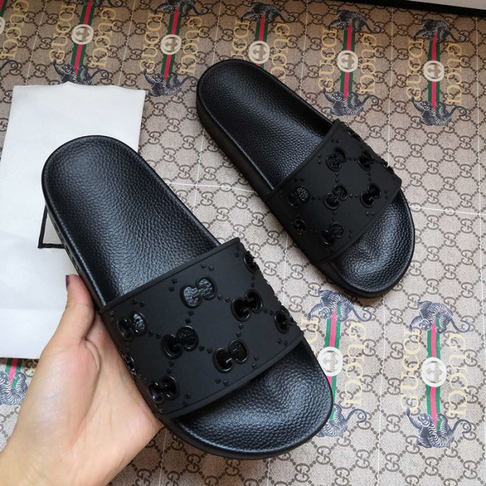 Gucci Mens Shoes Flat Sandals Slippers Luxury Brand Men's rubber GG slide sandal with Original Box