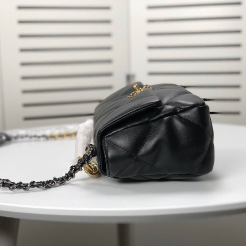 Chanel Womens Bags Shoulder Bags Luxury Brand Chanel 19 Flap Bag with Original Box