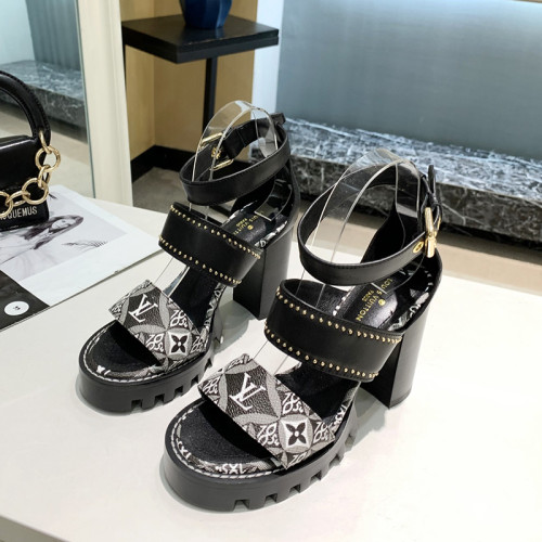 Louis Vuitton Women Shoes Sandals Fashion Luxury Brand STAR TRAIL SANDAL with Original Box Summer Sandals