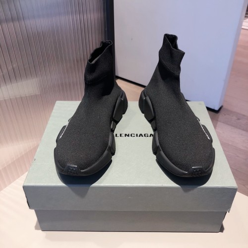 Balenciaga Men Shoes Sneakers Breathable Design Luxury Brand MEN'S SPEED SNEAKER IN BLACK with Original Box 645056W2DBP1013