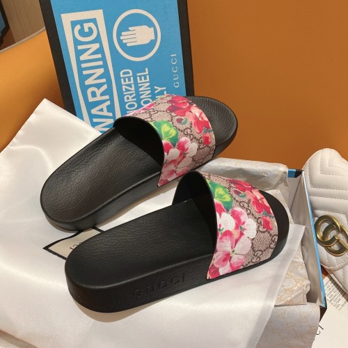 Gucci Mens Shoes Flat Sandals Slippers Luxury Brand GG Blooms Supreme floral slide sandal with Original Box