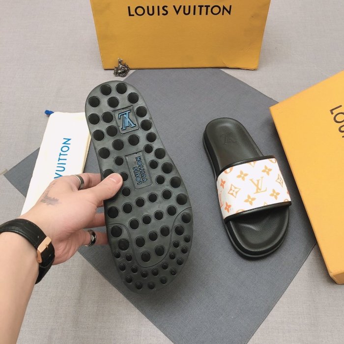 Louis Vuitton Men Shoes Fashion Mule