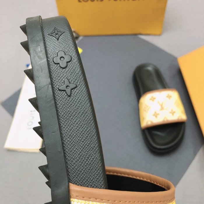 Louis Vuitton Men Shoes Fashion Mule