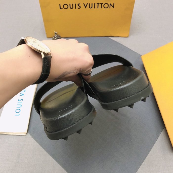 Louis Vuitton Men Shoes Fashion Mule