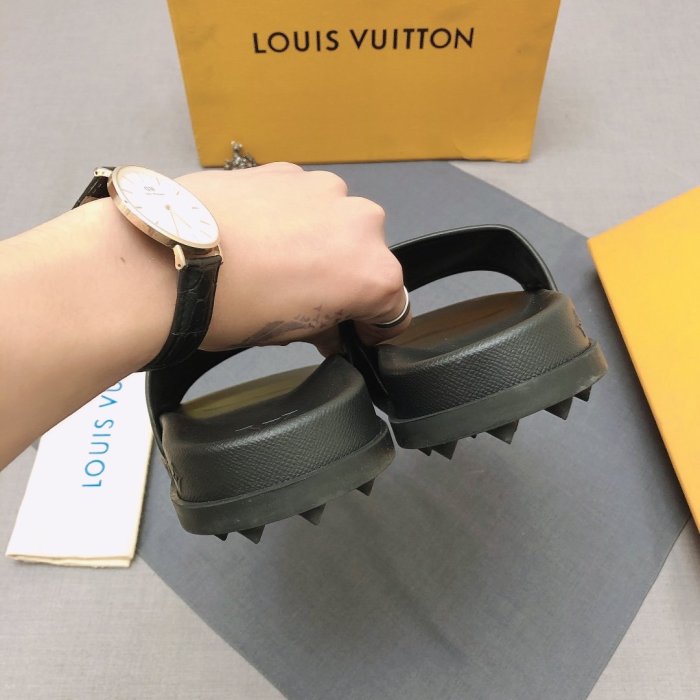 Louis Vuitton Men Shoes Fashion Mule