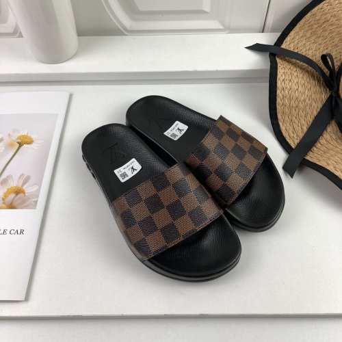 Louis Vuitton Men Womens Shoes Fashion Sandals WATERFRONT MULE