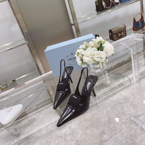 Prada Womens Shoes Two-tone Leather Gabardine Pumps High Heels 9CM