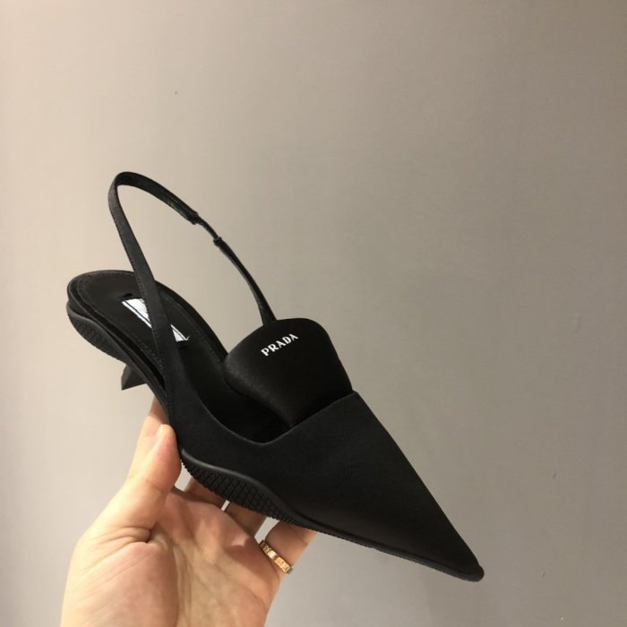 Prada Womens Shoes Two-tone Nylon Gabardine Pumps 1I566M_W08_F0002_F_A045