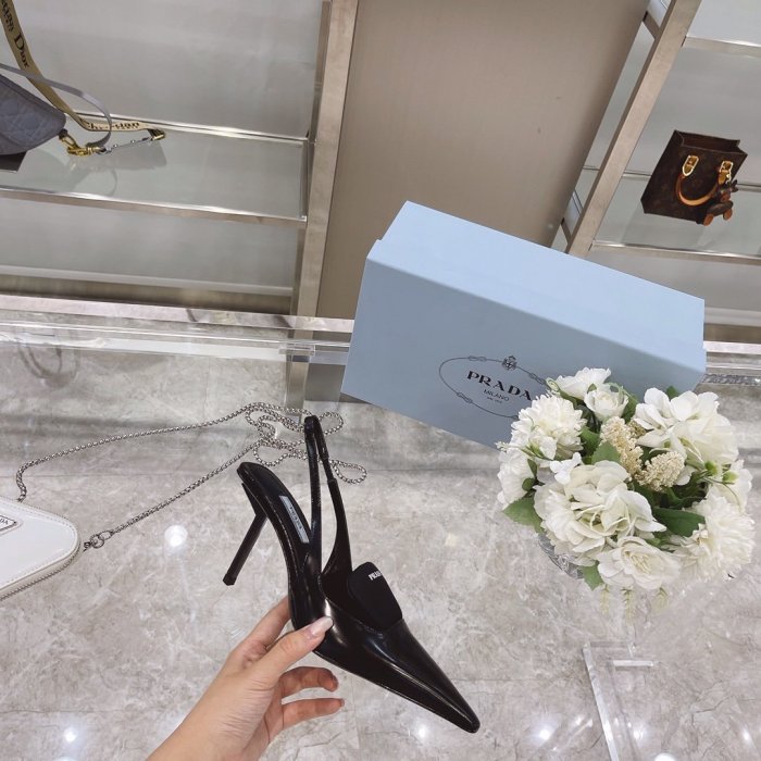 Prada Womens Shoes Two-tone Leather Gabardine Pumps High Heels 9CM