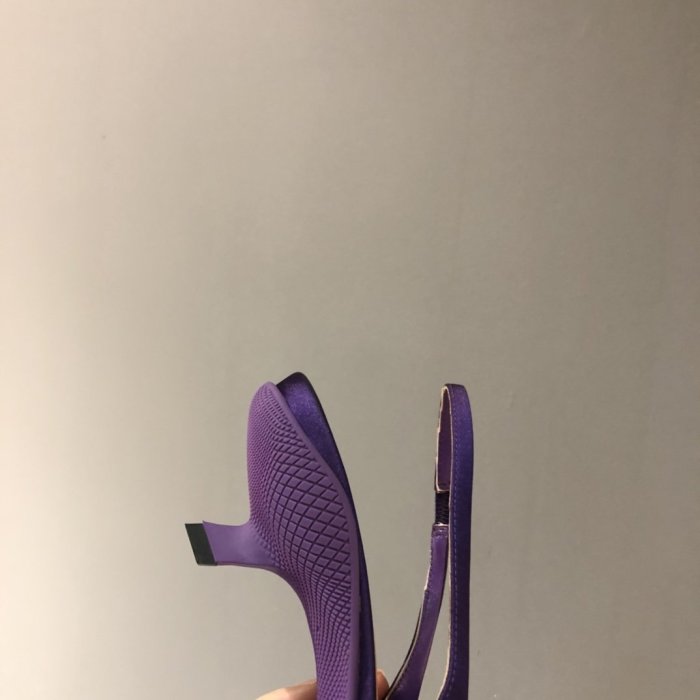 Prada Womens Shoes Two-tone Nylon Gabardine Pumps