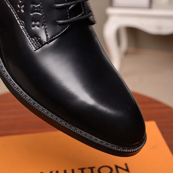 Louis Vuitton Men Shoes Business Luxury Brand LV Dress Shoes with Original Box