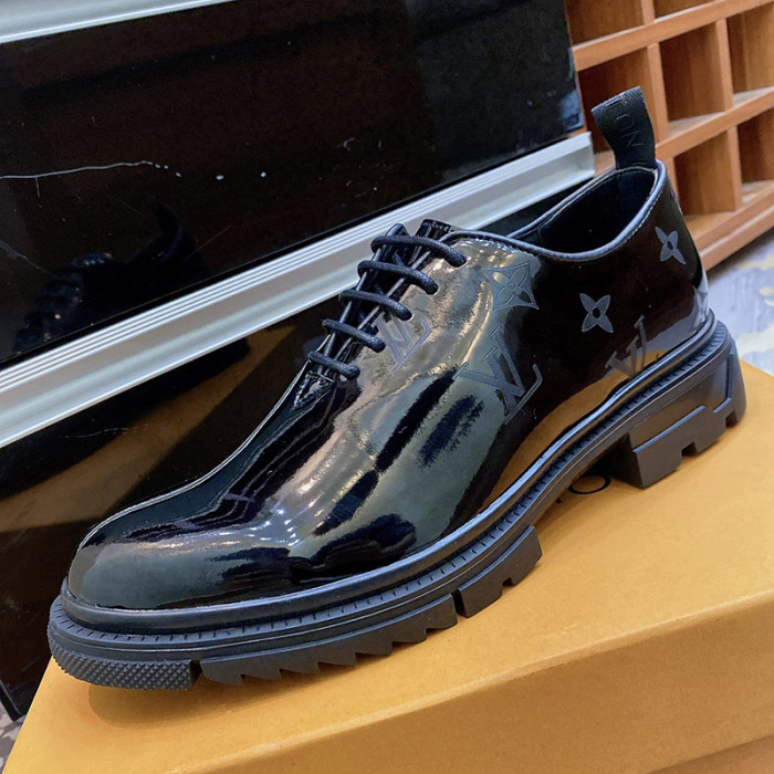 Louis Vuitton Men Shoes Business Luxury Brand LV Dress Shoes with Original Box