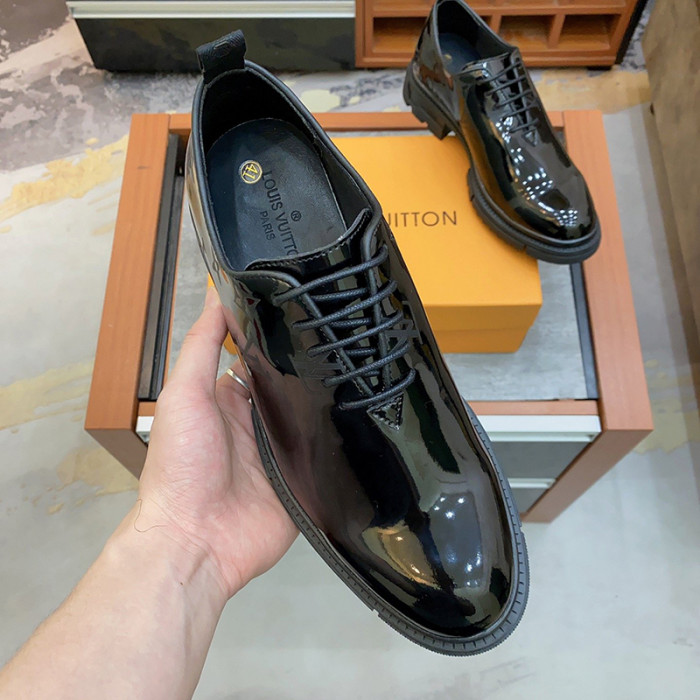 Louis Vuitton Men Shoes Business Luxury Brand LV Dress Shoes with Original Box