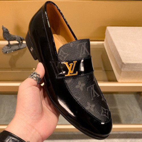 Louis Vuitton Men Shoes Business Luxury Brand LV Dress Shoes with Original Box