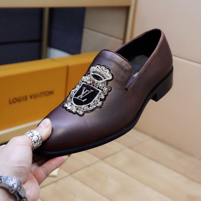 Louis Vuitton Men Shoes Business Luxury Brand LV Dress Shoes with Original Box