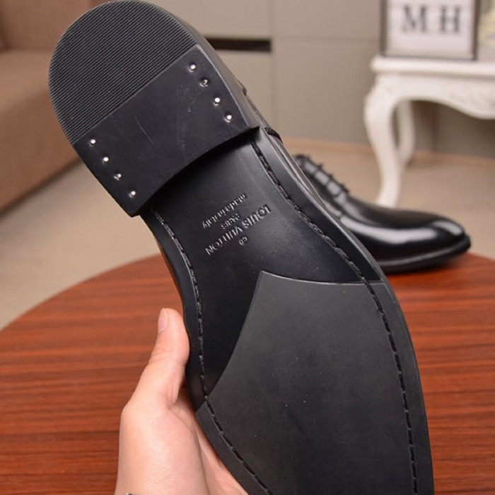 Louis Vuitton Men Shoes Business Luxury Brand LV Dress Shoes with Original Box