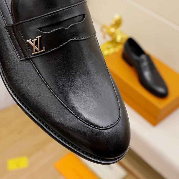 Louis Vuitton Men Shoes Business Luxury Brand LV Dress Shoes with Original Box