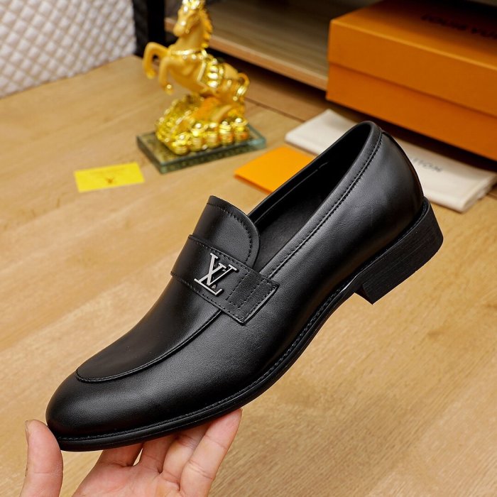 Louis Vuitton Men Shoes Business Luxury Brand LV Dress Shoes with Original Box