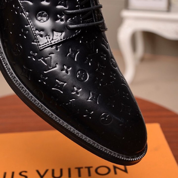Louis Vuitton Men Shoes Business Luxury Brand LV Dress Shoes with Original Box