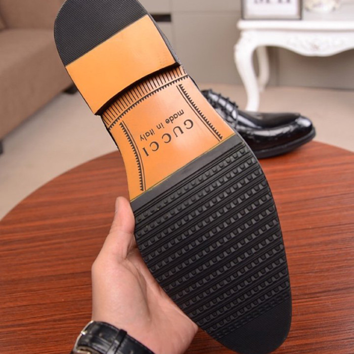 Louis Vuitton Men Shoes Business Luxury Brand LV Dress Shoes with Original Box