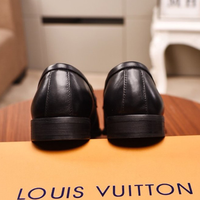 Louis Vuitton Men Shoes Business Luxury Brand LV Dress Shoes with Original Box