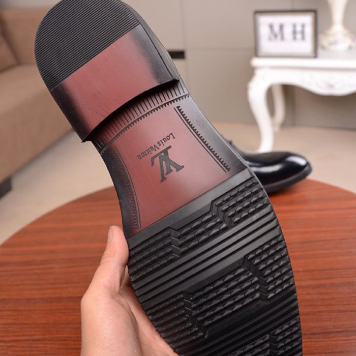 Louis Vuitton Men Shoes Business Luxury Brand LV Dress Shoes with Original Box