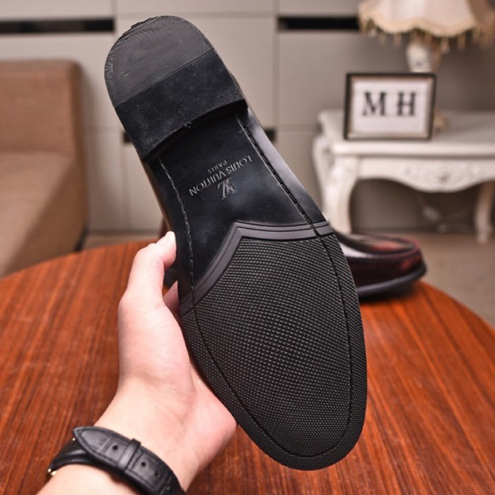 Louis Vuitton Men Shoes Business Luxury Brand LV Dress Shoes with Original Box