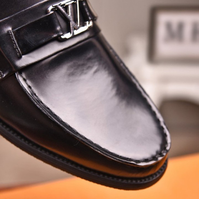 Louis Vuitton Men Shoes Business Luxury Brand LV Dress Shoes with Original Box