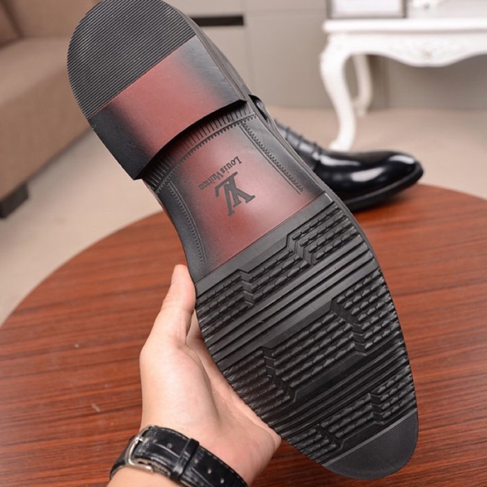 Louis Vuitton Men Shoes Business Luxury Brand LV Dress Shoes with Original Box