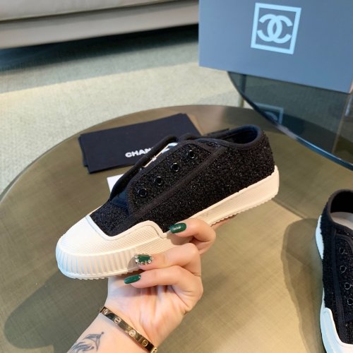 Chanel Womens Shoes Slip-on Sneaker