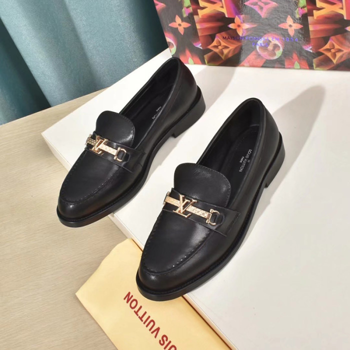 Louis Vuitton Womens Shoes Loafer