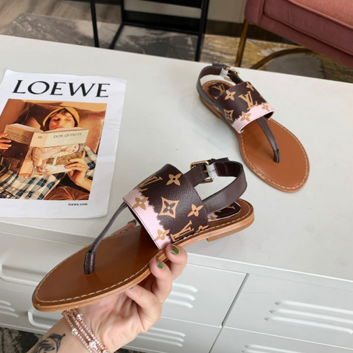 Louis Vuitton Womens Shoes STARBOARD FLAT THONG SANDAL