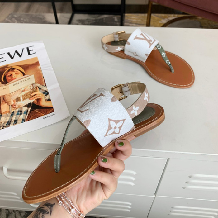 Louis Vuitton Womens Shoes STARBOARD FLAT THONG SANDAL