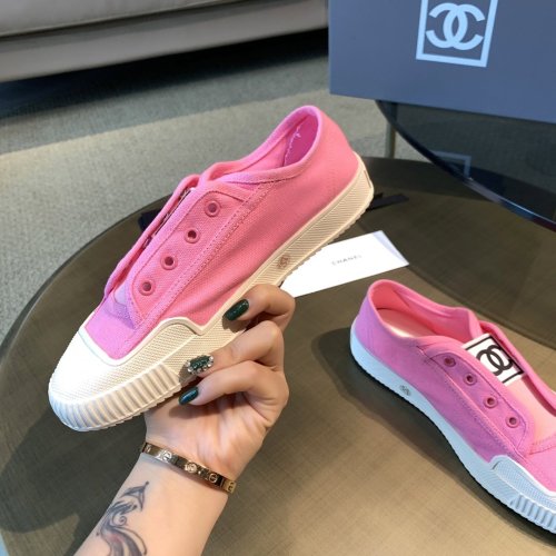 Chanel Womens Shoes Slip-on Sneaker