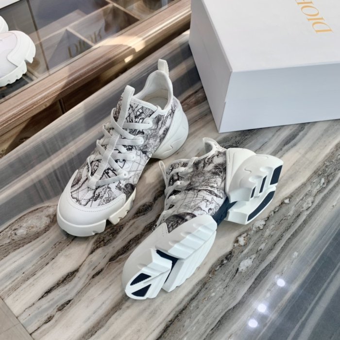 Dior Womens Shoes D-CONNECT SNEAKER KCK273CDN_S19W