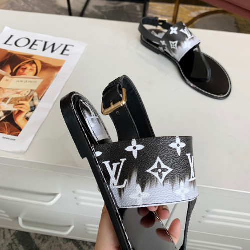 Louis Vuitton Womens Shoes STARBOARD FLAT THONG SANDAL