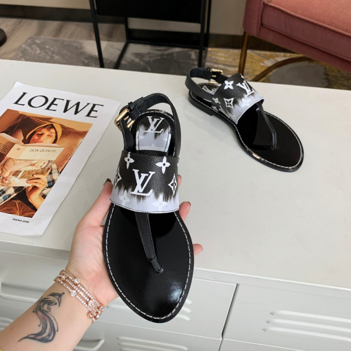Louis Vuitton Womens Shoes STARBOARD FLAT THONG SANDAL