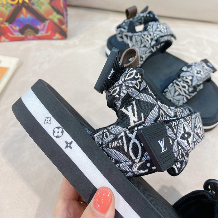 Louis Vuitton Womens Shoes ARCADE FLAT SANDAL