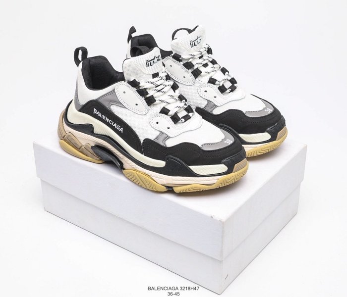 Balenciaga Womens Shoes Breathable Design Sneakers Luxury Brand Triple S Sneaker 3218H47