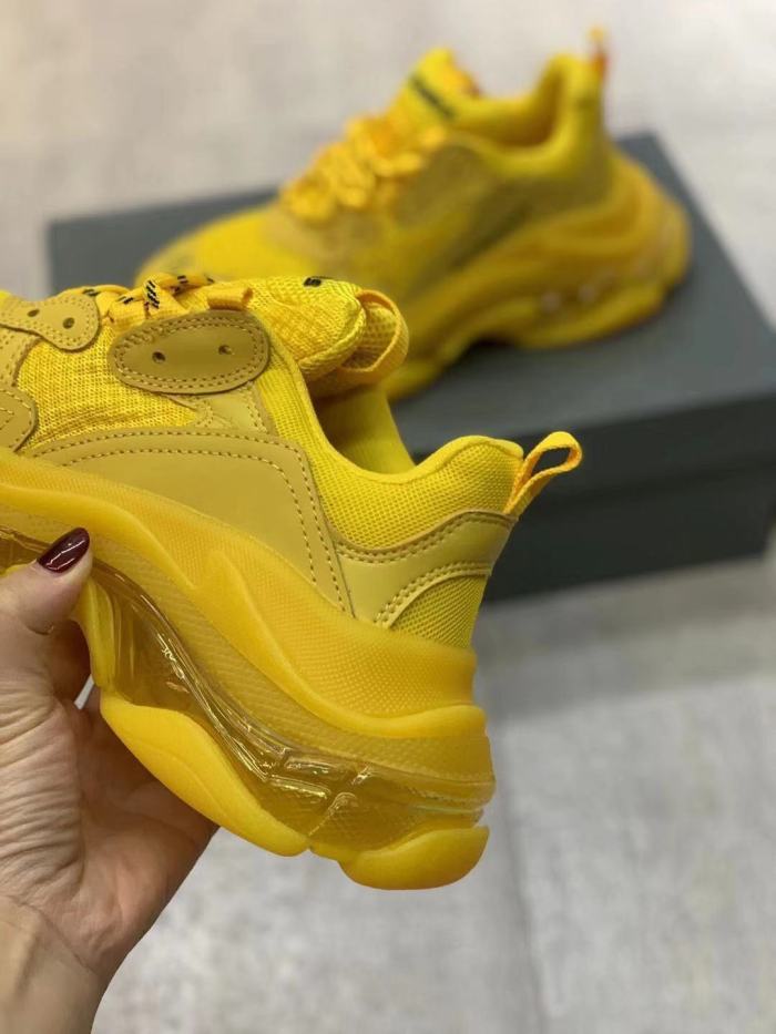 Balenciaga Womens Shoes Breathable Design Sneakers Luxury Brand Triple S Sneaker