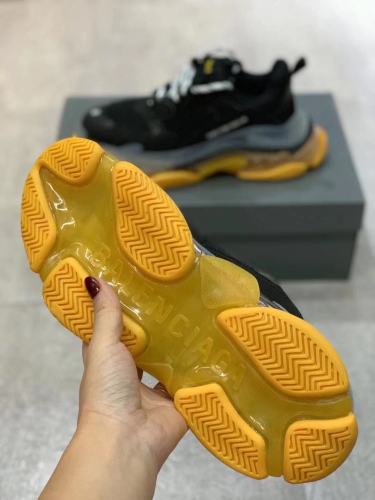 Balenciaga Womens Shoes Breathable Design Sneakers Luxury Brand Triple S Sneaker