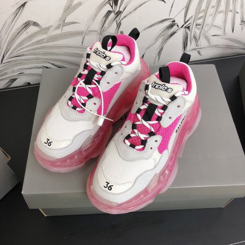 Balenciaga Womens Shoes Triple S Sneaker