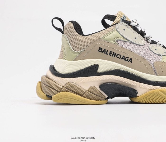 Balenciaga Womens Shoes Breathable Design Sneakers Luxury Brand Triple S Sneaker 3218H47